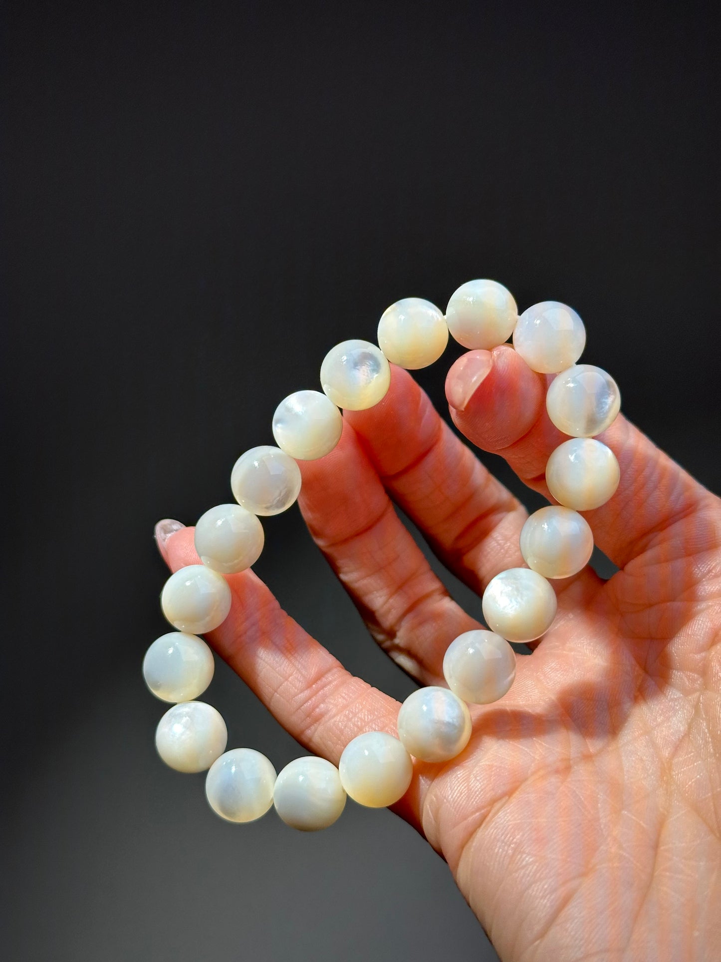 Top Quality Mother of Pearl Bracelet