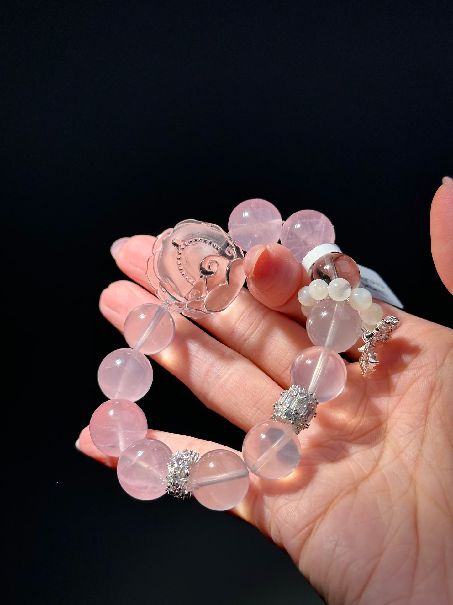 Rose Quartz-Designed Hand-Carved Clear Quartz Fox