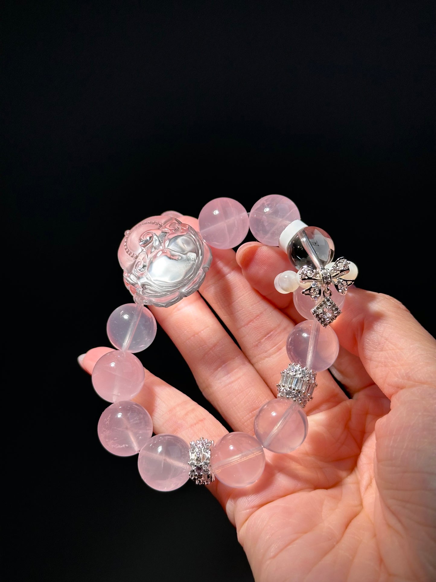 Rose Quartz-Designed Hand-Carved Clear Quartz Fox